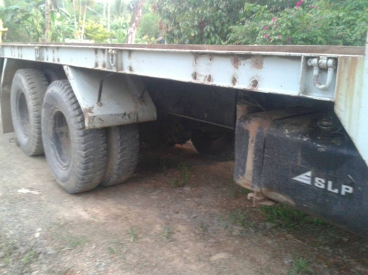 ขายดาวน์ 10 ล้อท้ายลาด 240 แรง