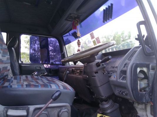 Hino. 10 ล้อ ดั้ม รุ่นFM3M ราคาถูก. รถพร้อมใช้งาน
