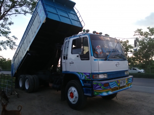 Hino. 10 ล้อ ดั้ม รุ่นFM3M ราคาถูก. รถพร้อมใช้งาน
