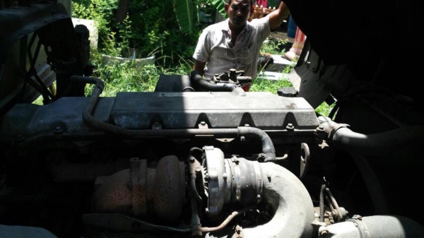 รถ 10 ล้อตู้เปียก 260 แรง HINO FL1JNLD ปี2543รถสภาพดี สวยมาก พร้อมใช้ เครื่องดี คัสซีสวย ตู้สวย