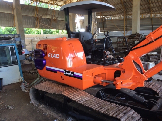 ขายด่วนรถแบ็คโฮ HITACHI EX 40-2 รถเก่านอกสภาพพร้อมใช้งาน เครื่องดี ปั้มแรง เอวแน่น ระบบไว้ มีเอกสารแจ้งจำหน่าย