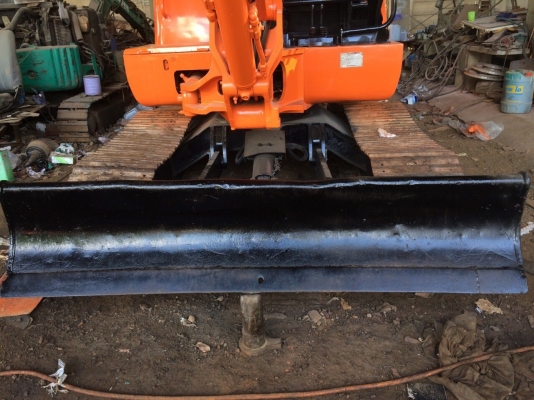 ขายด่วนรถแบ็คโฮ HITACHI EX 40-2 รถเก่านอกสภาพพร้อมใช้งาน เครื่องดี ปั้มแรง เอวแน่น ระบบไว้ มีเอกสารแจ้งจำหน่าย