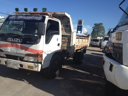 อีซูซุ 6 ล้อดั้ม  135 แรง ราคาจิ๊บๆ