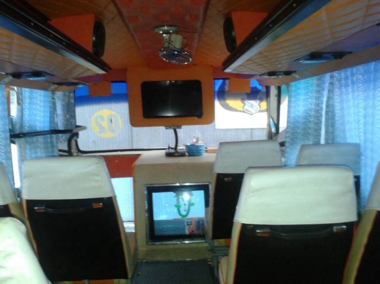 เครื่องฮีโน่ 195 ฟูลออฟชั่น สนใจติดต่อโทร.081-8840217 สภาพพร้อมวิ่ง สวยมากครับ ใหม่ๆสดๆซิ่ง