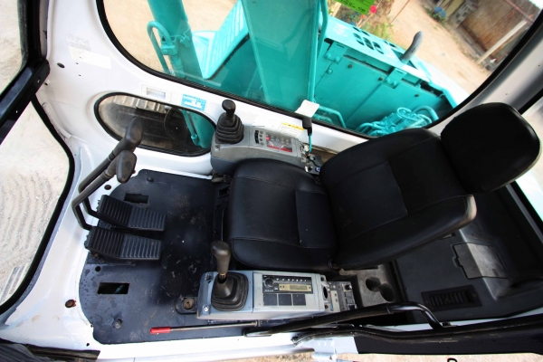 ขายรถขุดแบ็คโฮ KOBELCO รุ่น SK 60-2 ( MARK5 ) มี VDO ทดลองขับให้ดู ติดต่อ 086-775-7900, 086-324-1992 ขายรถขุดแบ็คโฮ KOBELCO รุ่น SK 60-2 ( MARK5 ) มี VDO ทดลองขับให้ดู ติดต่อ 086-775-7900, 086-324-1992