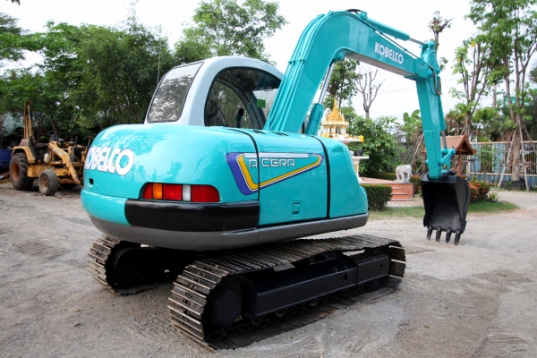 ขายรถขุดแบ็คโฮ KOBELCO รุ่น SK 60-2 ( MARK5 ) มี VDO ทดลองขับให้ดู ติดต่อ 086-775-7900, 086-324-1992 ขายรถขุดแบ็คโฮ KOBELCO รุ่น SK 60-2 ( MARK5 ) มี VDO ทดลองขับให้ดู ติดต่อ 086-775-7900, 086-324-1992