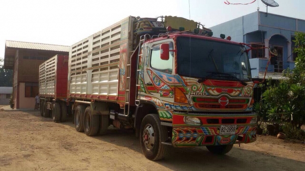 ขายรถบรรทุกสิบล้อดัมพ์ Hino 344 ปี 53 กระบะเหล็กดัมพ์คอกเกษตร ลูก 3 เพลา มี 2 พ่วง รถสวยพร้อมใช้งาน ขายรถบรรทุกสิบล้อดัมพ์ Hino 344 ปี 53 กระบะเหล็กดัมพ์คอกเกษตร ลูก 3 เพลา มี 2 พ่วง รถสวยพร้อมใช้งาน