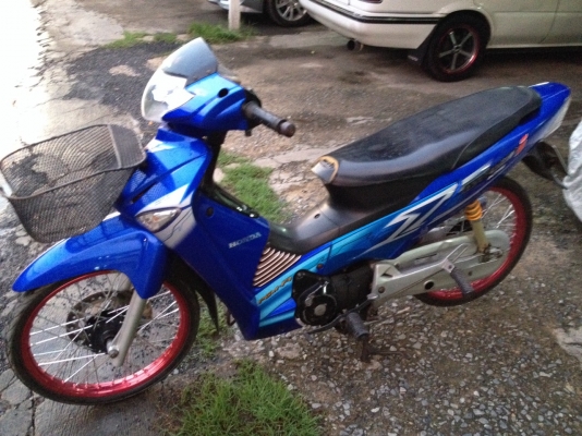 เวฟ 125 ไฟเลี้ยวบังลม