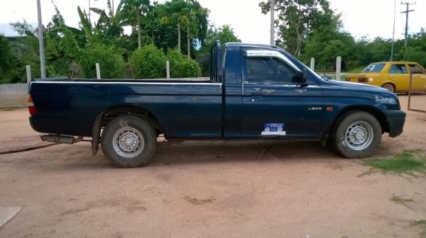 ขายกระบะมิตซู ตอนเดียว ปี 39 คัสซีสวยตลอดเส้น เครื่องมีไอหน่อย กระบะต้องปะพื้นใหม่ ทะเบียนชุดโอนครบ