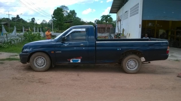 ขายกระบะมิตซู ตอนเดียว ปี 39 คัสซีสวยตลอดเส้น เครื่องมีไอหน่อย กระบะต้องปะพื้นใหม่ ทะเบียนชุดโอนครบ