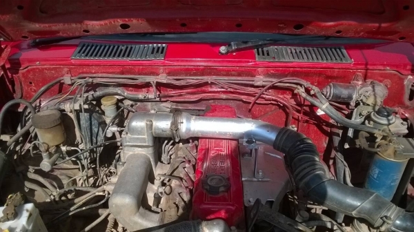 ขายกระบะ NISSAN ฝาแดง ปี 33 เครื่องแน่นดีมาก คัสซีสวยจัดตลอดเส้น มีหลังคาโดยสาร ทะเบียนพร้อมโอนครับ