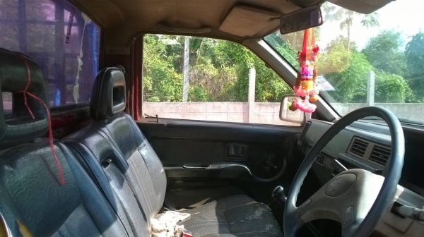 ขายกระบะ NISSAN ฝาแดง ปี 33 เครื่องแน่นดีมาก คัสซีสวยจัดตลอดเส้น มีหลังคาโดยสาร ทะเบียนพร้อมโอนครับ