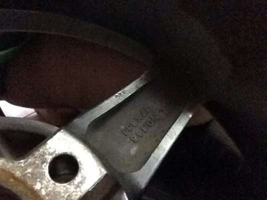 ขายแม็ก HAMANN PG2 5รู120 ขอบ17กว้าง8 et20 จำนวน4วง ไม่มีซ่อมเก่าญีปุน พร้อมยางyokohama  215 45 17 09 2เส้น hankook 215 45 17 11 2เส้น ราคา9500บาท โทร0924462525โส