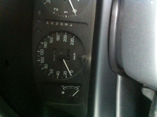 Togota โคโรล่า ปี 2000