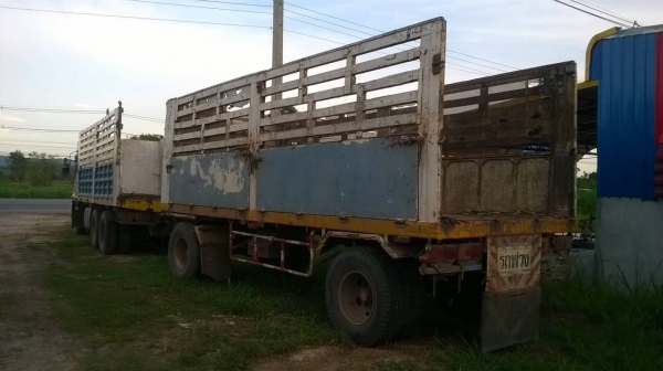 ขายรถพ่วงแม่ลูกไม่ดั้ม HINO เครื่อง EP100 เทอร์โบอินเตอร์ 300 แรงม้า ช่วงล่างเบรคแห้ง คัสซีสวยจัดตลอดเส้น เก๋งสวย แอร์เย็น ทะเบียนพร้อมโอนครับ