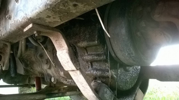 ขายรถพ่วงแม่ลูกไม่ดั้ม HINO เครื่อง EP100 เทอร์โบอินเตอร์ 300 แรงม้า ช่วงล่างเบรคแห้ง คัสซีสวยจัดตลอดเส้น เก๋งสวย แอร์เย็น ทะเบียนพร้อมโอนครับ