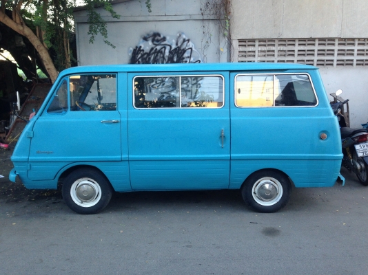 มาสด้า บองโก้ 800 เครื่องดีช่วงล่างดีขี่กลับได้เลยทะเบียนพร้อมโอนเครื่องทำใหม่พร้อมใช้ขับหล่อได้เลย 092-5687171