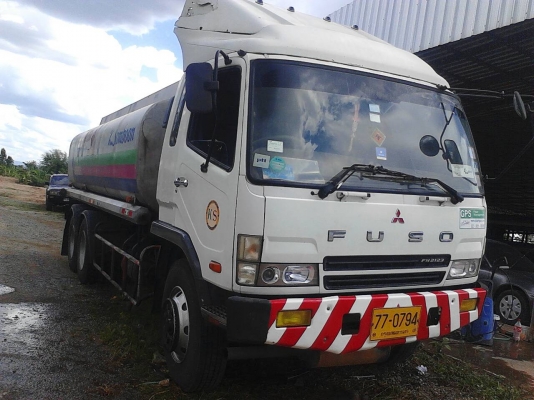 ขายรถสิบล้อMMTFN617เครือง225แรงปี49รถนํ้ามันโหลดล่าง