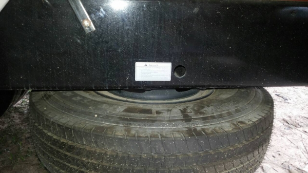 รถฮีโน่ 6 ล้อ หลังถนน  FC9J  175 แรงม้า. ปี 58  (  รถวิ่ง 1,5xx  กว่า กม.  )    สนใจติดต่อ  081 - 6079515