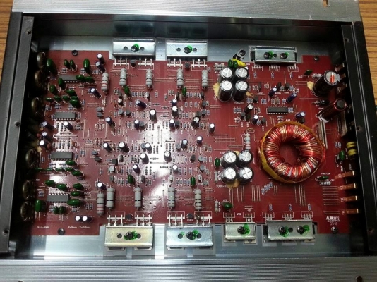 แอมป์ 4 แชลแนล