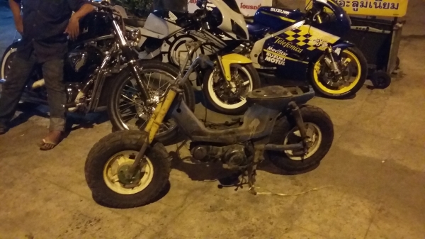 ขายด่วน honda chalee เครื่อง wave 9000 บาท