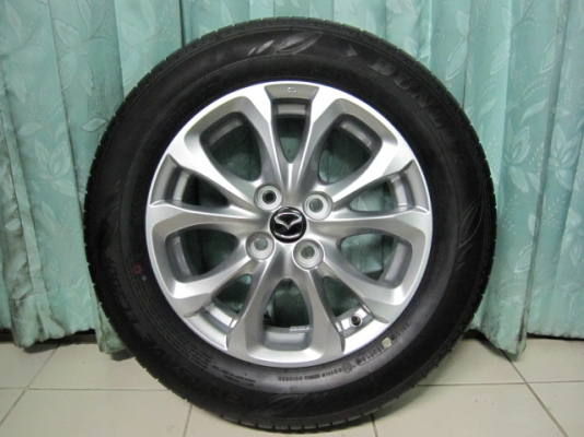ขายล้อแม็ก New Mazda2 ขอบ 15 พร้อมยางป้ายแดงผลิตปี 15