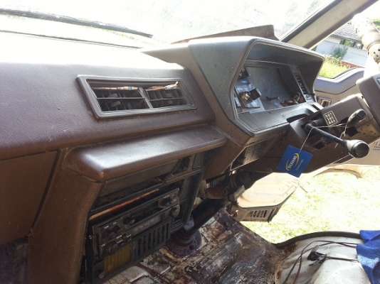 ขายรถตู้ ตาหวาน ขายรถตู้ ตาหวาน