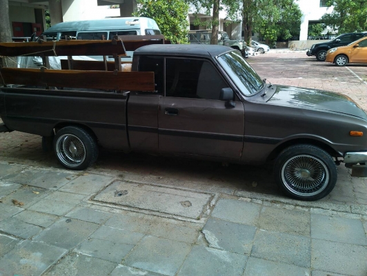 ขาย Mazda Familia รถในตำนาน สภาพดี