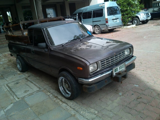 ขาย Mazda Familia รถในตำนาน สภาพดี