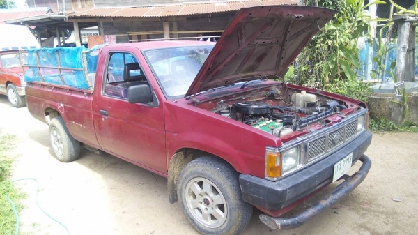 ขาย NISSAN  BIG M  Z 16  เดิมๆ  สีเดิม ไม่เคยทำสี ไม่ผุ ไม่เคยติดแก๊ส