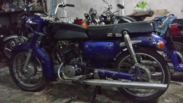 ขายด่วน suzuki k125 mark 2 มีเล่ม 6500 บาท ก่อน 5 มิ.ย. ขายด่วน suzuki k125 mark 2 มีเล่ม 6500 บาท ก่อน 5 มิ.ย.