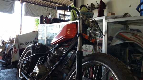 ขายด่วน honda wing 125 หลังแข็ง 8000 บาท