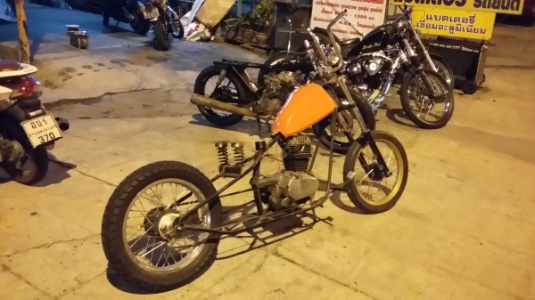 ขายด่วน honda wing 125 หลังแข็ง 8000 บาท