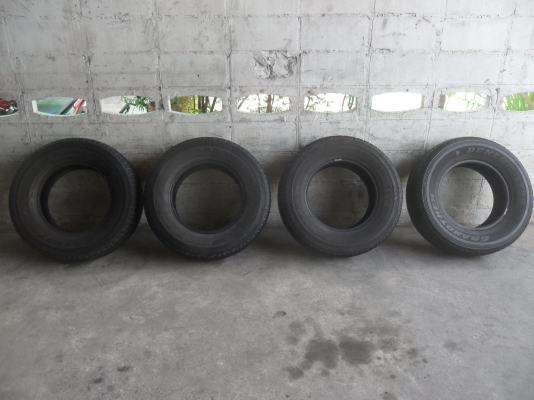 ยาง DUNLOP 245/70R16 ปี11 สวยๆ 4 เส้น ราคา 2600 บาท