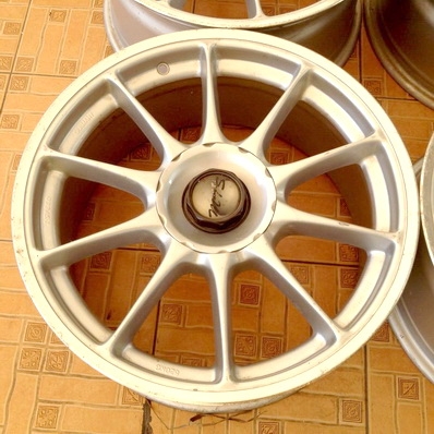 แม็กซ์ 17 นิ้ว แม็กซ์ 17 นิ้ว