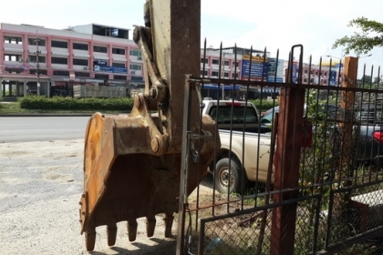 ขาย PC200-6 ทะเบียน ไฟฟ้าครบสวยพร้อมลุย โทร 088-4501277