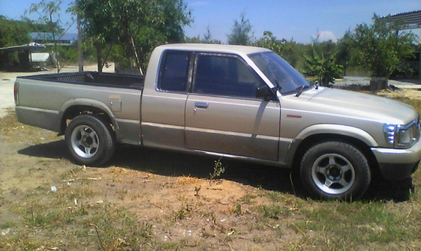 Mazda Fighter ตัวพิเศษ พาวเวอร์ กระจกไฟฟ้า เซ็นทรัลล็อกโรงงาน Mazda Fighter ตัวพิเศษ พาวเวอร์ กระจกไฟฟ้า เซ็นทรัลล็อกโรงงาน