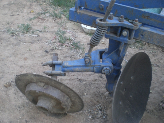 ขายใหม่ ผานสามรถไถฟอร์ด