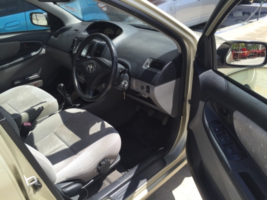 ขายรถสวยพร้อมใช้งาน เครื่องช่วงล่างดี พร้อมใช้งานเลย เอกสารครบพร้อมโอน เครื่องเกียดี