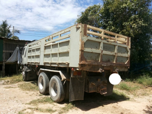 รถบรรทุก 10 ล้อใหญ่ HINO  ดั๊มพ์ได้ ติดแก๊สNGV100\% ราคา 850,000 บ.