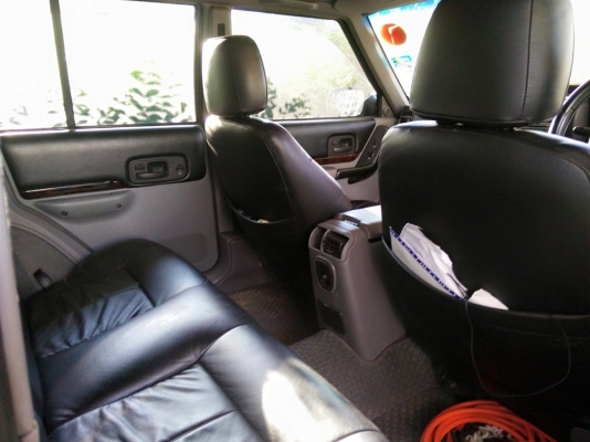 ขายjeepโฉมมล 4L ขายjeepโฉมมล 4L