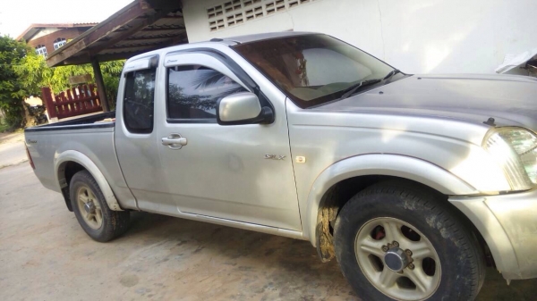 ขาย ดีแม็ค ปี 48 เครื่อง 2,500 SLX