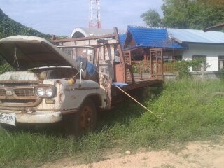 รถเทลเลอร์ 6 ล้อ ราคาถูก