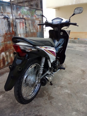Honda Wave110i รถ56 สี ขาว-ม่วง สวยๆประหยัดน้ำมัน ราคาถูกๆครับ Honda Wave110i รถ56 สี ขาว-ม่วง สวยๆประหยัดน้ำมัน ราคาถูกๆครับ