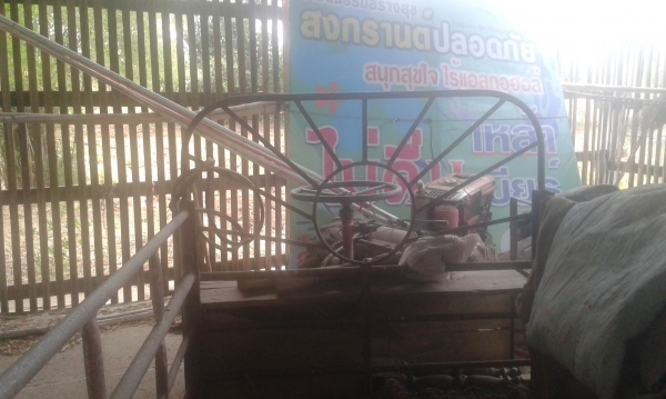 ขายรถอีแต๋นคอลั่นเครื่องคูโบต้าET95พิเสษลดทันที7000บาทสำหรับผู้ที่เอารถมาใส่เองเหลือแค่28000บาทครับ