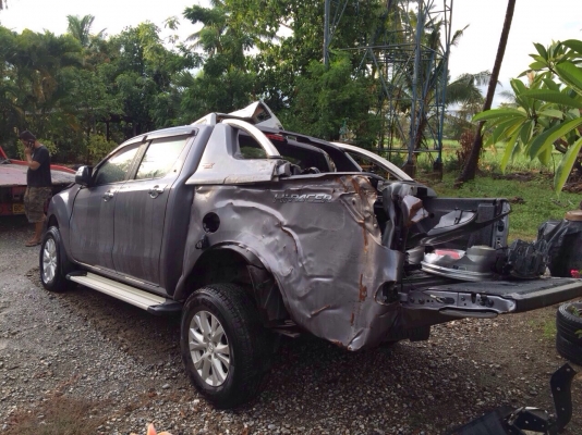 มาสด้าโปรเล่มเเจ้งจอดถอดขายทุกอย่างเครื่องเกียรภายในสวยมากๆๆ