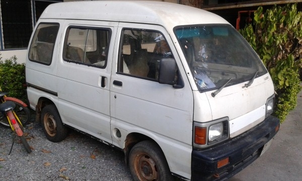 ตู้เล็กกะป้อไดฮัทสุ s85 ป้ายดำแท้ สีบางๆเดิมๆ ถูกสุดๆ ด่วน !