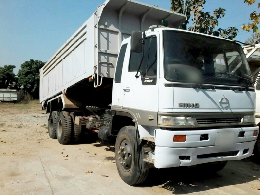 ขาย HINO FM 2K NMD ปี40 ยางเต็ม สภาพสวยพร้อมใช้ ราคาต่อรองได้ ติดต่อได้ที่คุณ อ๊อฟ พิจิตร 086-737-9991