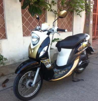 Yamaha Fino Fi หัวฉีด กุญแจรีโมท สีน้ำตาลทอง รถ สวยใหม่