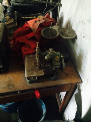 ขายจักร2ตัวเก็บไว้ไม่มีคนใช้เหมาไปเลย